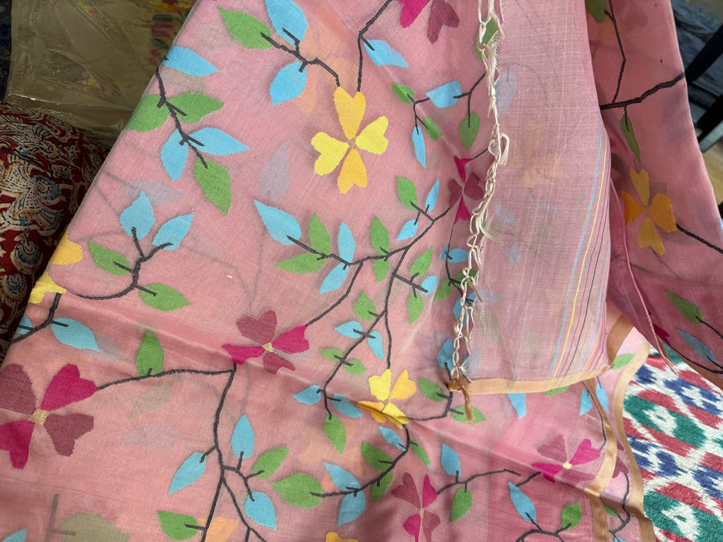 Baby Pink Floral Resham Silk Muslin Jamdani Handloom Saree