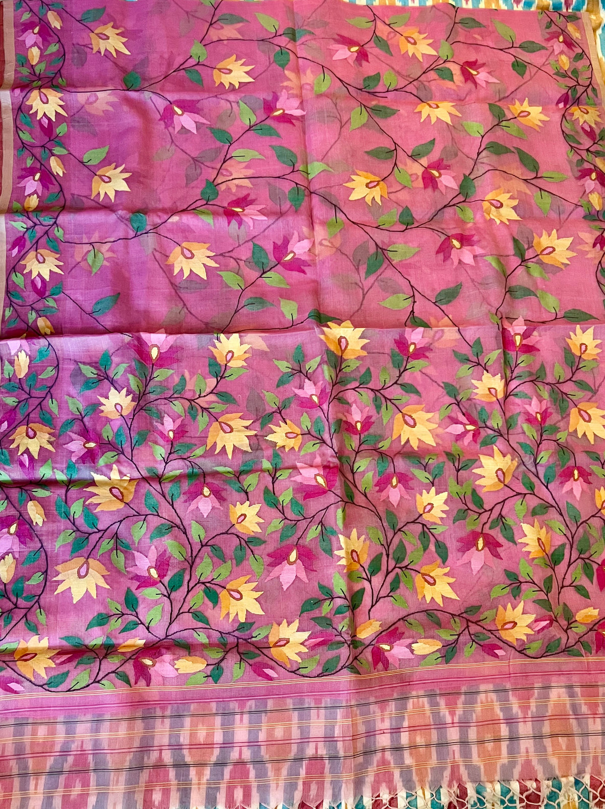 Pink Floral Resham Silk Muslin Jamdani Handloom Saree