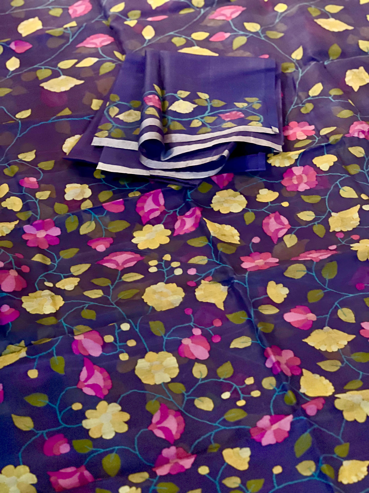 Navy Blue Floral Resham Silk Muslin Jamdani Handloom Saree