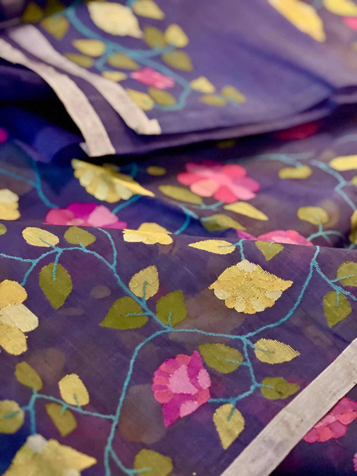 Navy Blue Floral Resham Silk Muslin Jamdani Handloom Saree