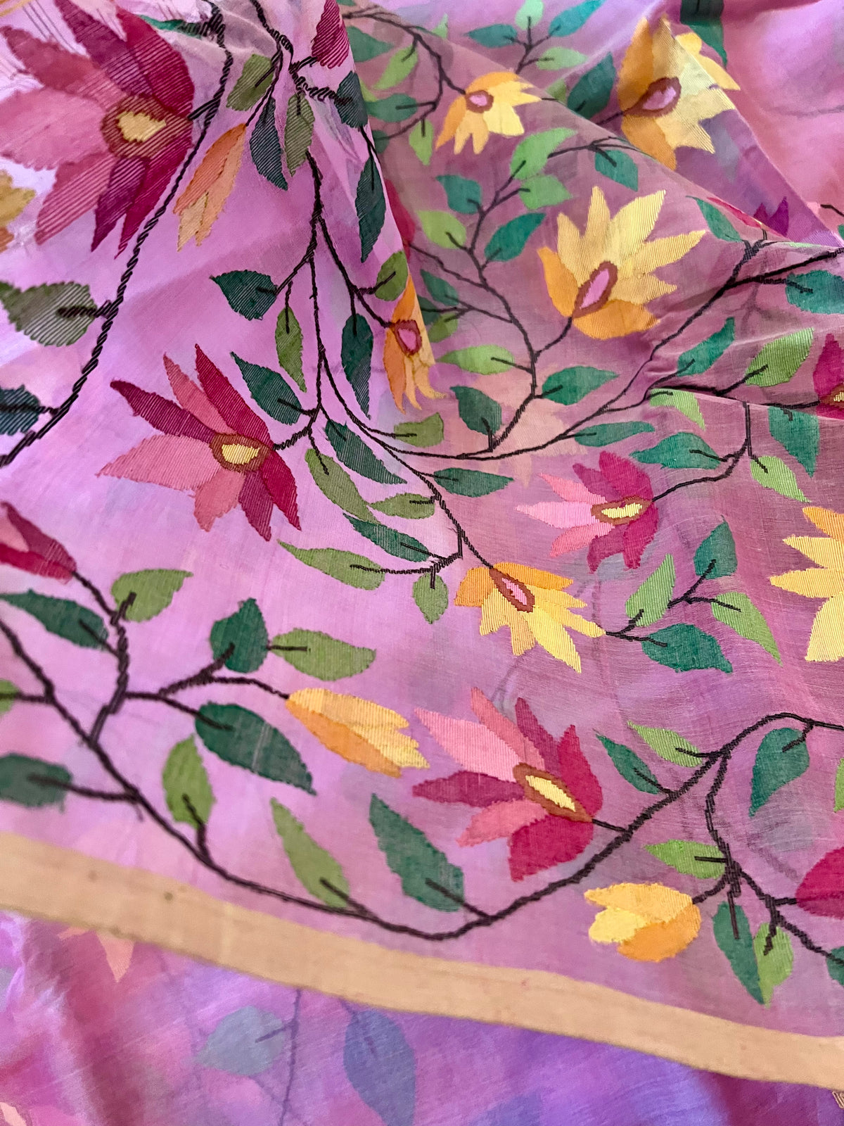 Pink Floral Resham Silk Muslin Jamdani Handloom Saree